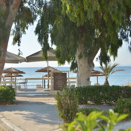 Seasabelle Hotel Near Athens Airport-3