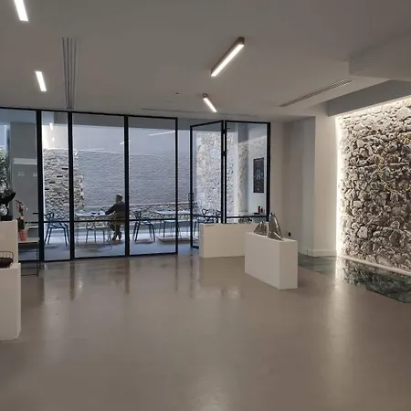 Art Suites Korai-3