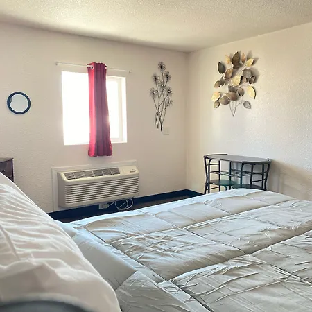 Baker City Motel & Rv-2