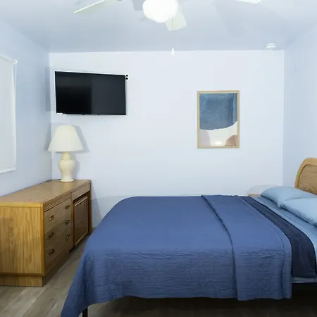 Dark Sky Suites-3