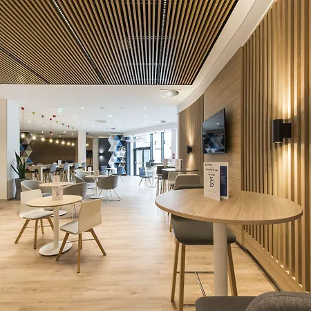 Holiday Inn Express Warsaw - Mokotow By Ihg-2