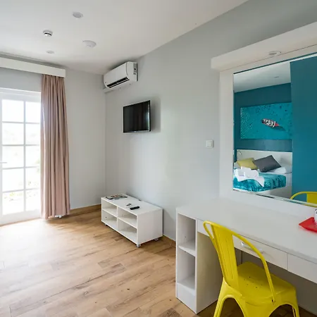 Bed & Bike Curacao - Jan Thiel-2
