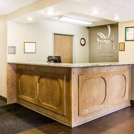 Quality Inn & Suites-3