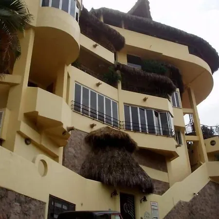 Casa Isabel a Boutique Hilltop Inn-3