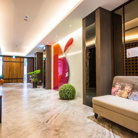 Lucky Apple Hotel-2