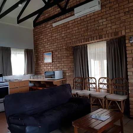 Port Edward Holiday Resort-2