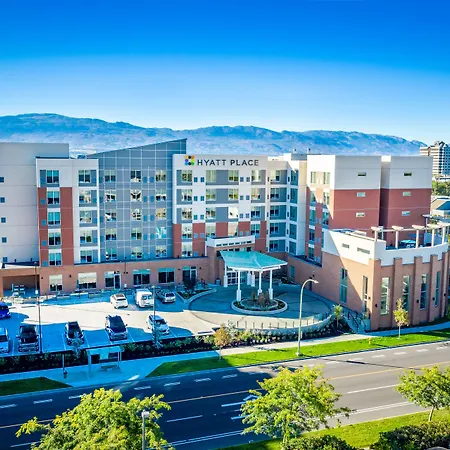 Hyatt Place Kelowna-2