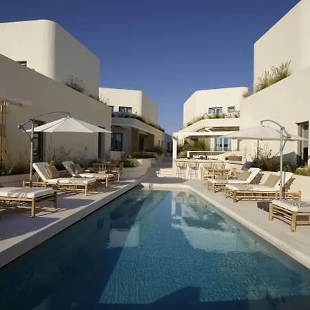 White Pebble Suites-3