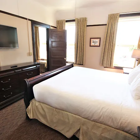 Hotel Arcata-2