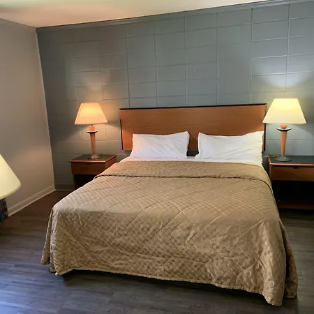 Paradise Suites - Newport News & Jefferson Ave-2