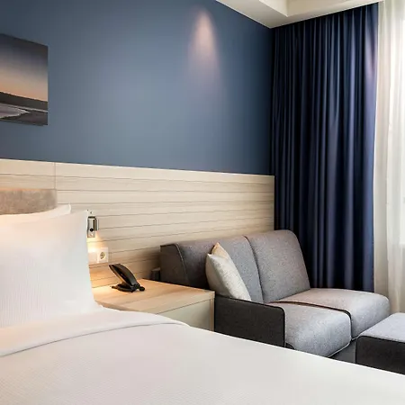 Hampton By Hilton Kiel-2