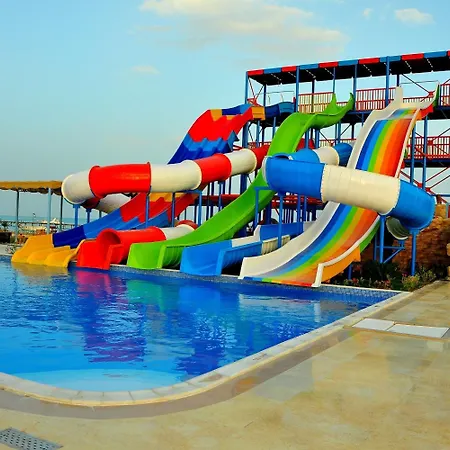 Hawaii Caesar Dreams Resort And Aqua Park - Families And Couples-3