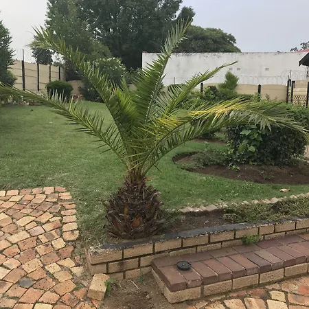 Lala'S Guest House-2