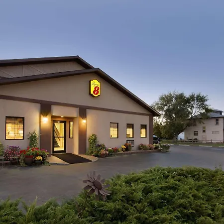 Super 8 By Wyndham Wall-2