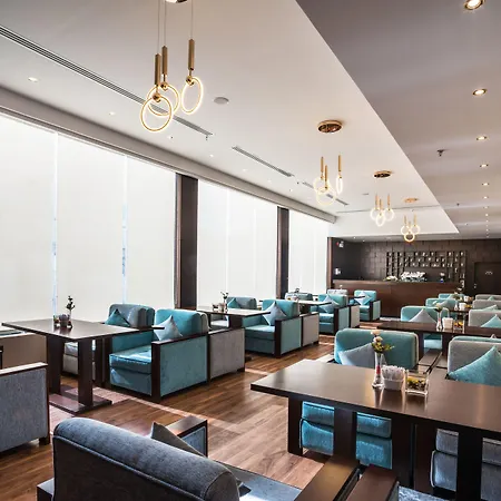 Naviti Warwick Dammam-3