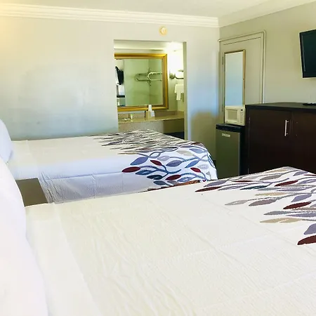 Budget Inn And Suites-2
