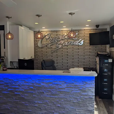 Crystal Sands Motel-2