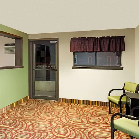 Super 8 By Wyndham Green River-3