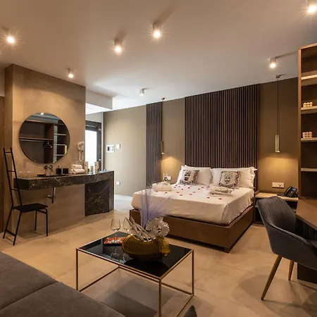 Giafra Luxury Rooms-3