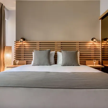 Fos Downtown Suites-3