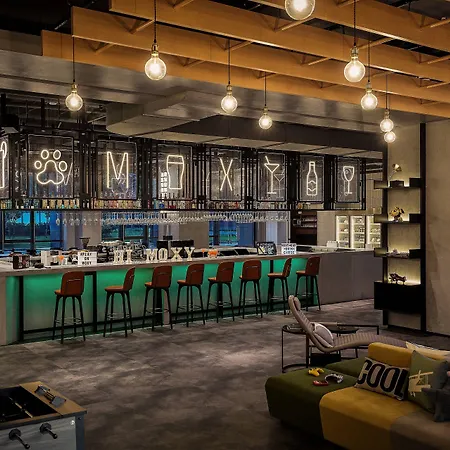Moxy Shanghai Hongqiao Necc-3