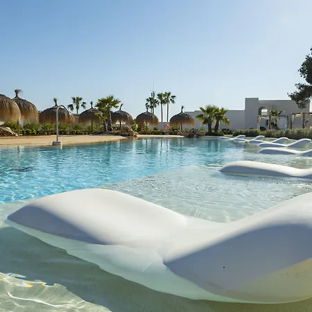 Eques Petit Resort-3