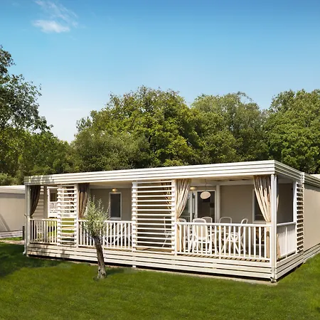 Maistra Camping Amarin Mobile Homes-3