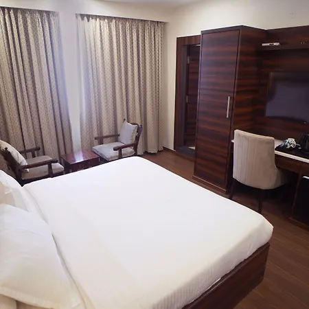 Sai Maa Hotel & Residency-2