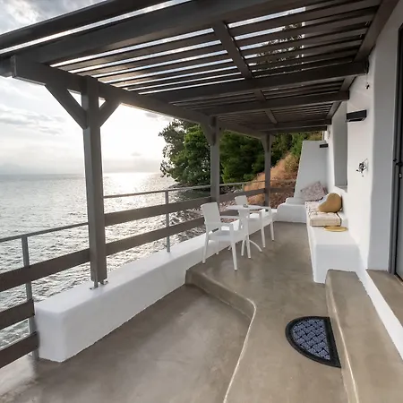 Pefkaki Boutique Hotel Loutraki-3