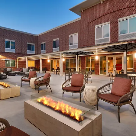 Courtyard By Marriott Atlanta Duluth Downtown-2