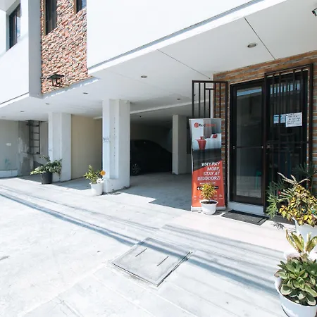 Reddoorz @ Dbuilders Rooms Ph2 Taguig-3