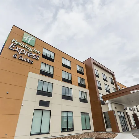 Holiday Inn Express & Suites Edmonton N - St Albert By Ihg-2