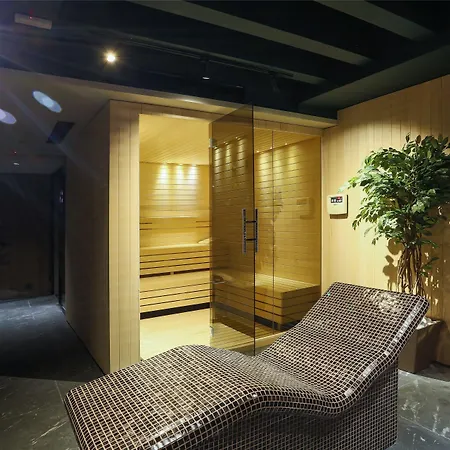 Ambasador Hotel-2