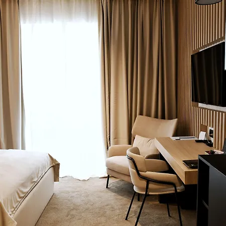 Pod Zidom Rooms-3