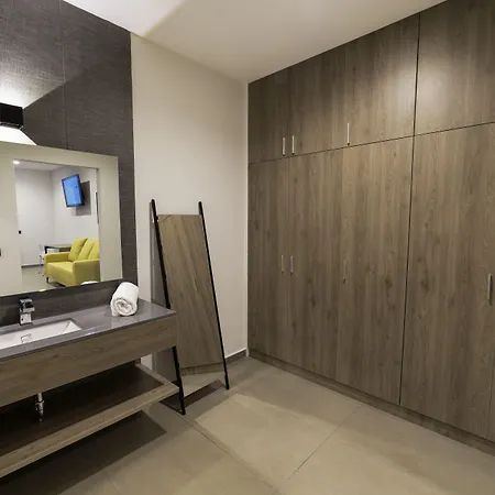 Th Hotel & Vivienda-3
