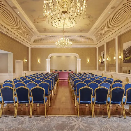 Bridge House Hotel, Leisure Club & Spa-2