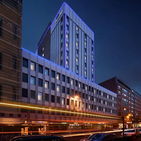 Travelodge Glasgow Queen Street-2