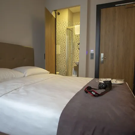 Jurnal Hotel-3