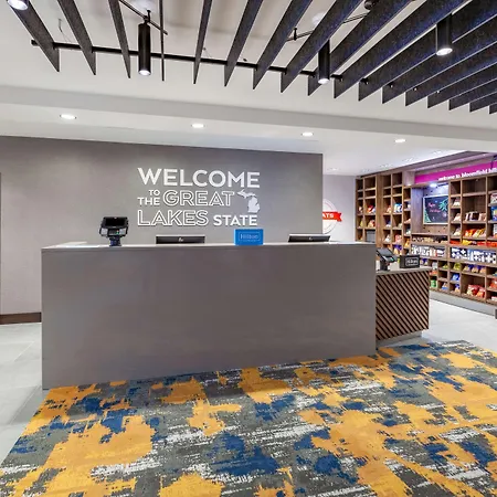 Hampton Inn & Suites Bloomfield Hills Detroit-2