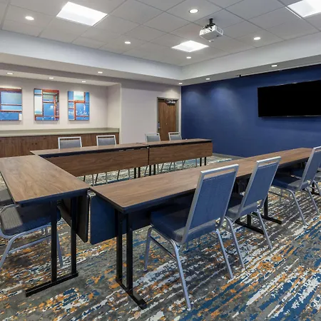 Hampton Inn & Suites Bloomfield Hills Detroit-3