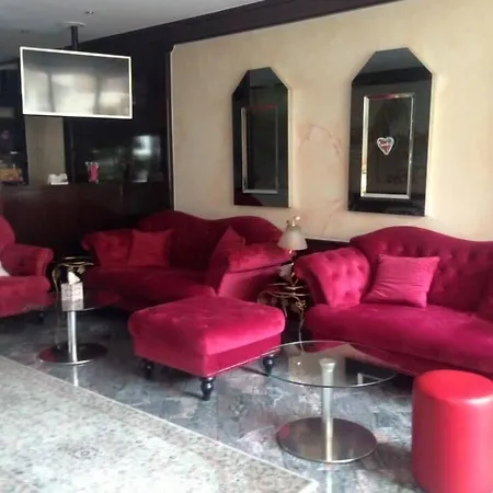 Hotel Condor-3