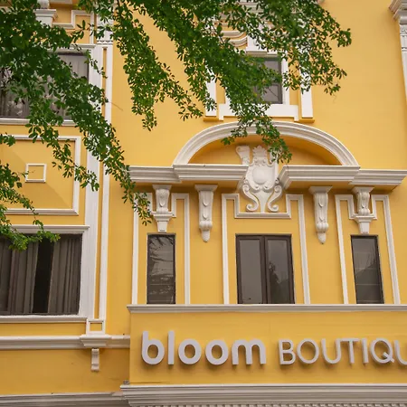 Bloom Boutique L Gk1-2
