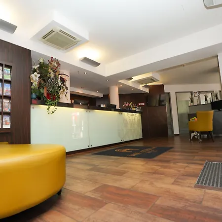 The Atrium Hotel-3