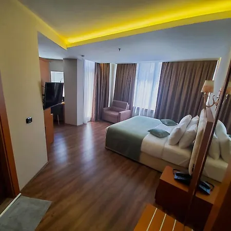 Albanopolis Hotel-2