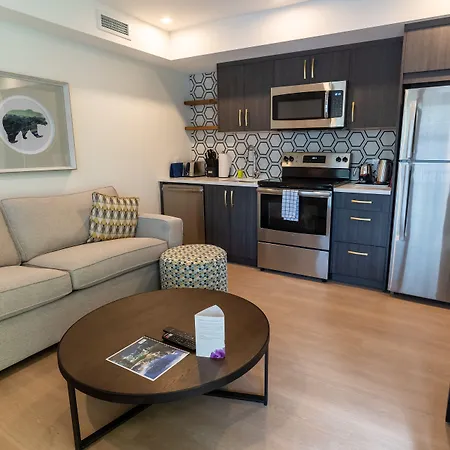 Basecamp Suites Canmore-2