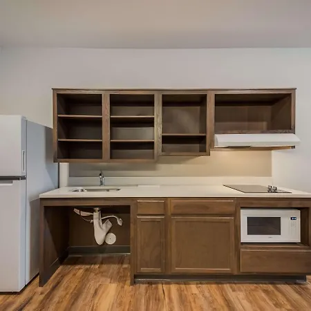 Woodspring Suites Wesley Chapel-Tampa-3