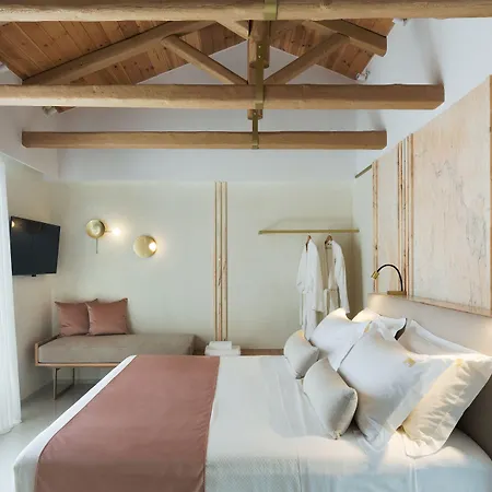 Mirabile Luxury Suites-2