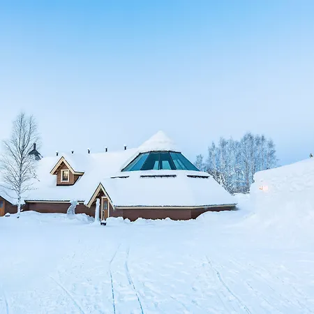 Arctic Snowhotel & Glass Igloos-3
