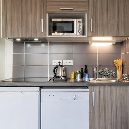 Nemea Appart Hotel Grand Coeur Nancy Centre-3