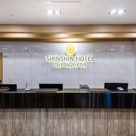 Shin Shin Hotel Cheonjiyeon-2
